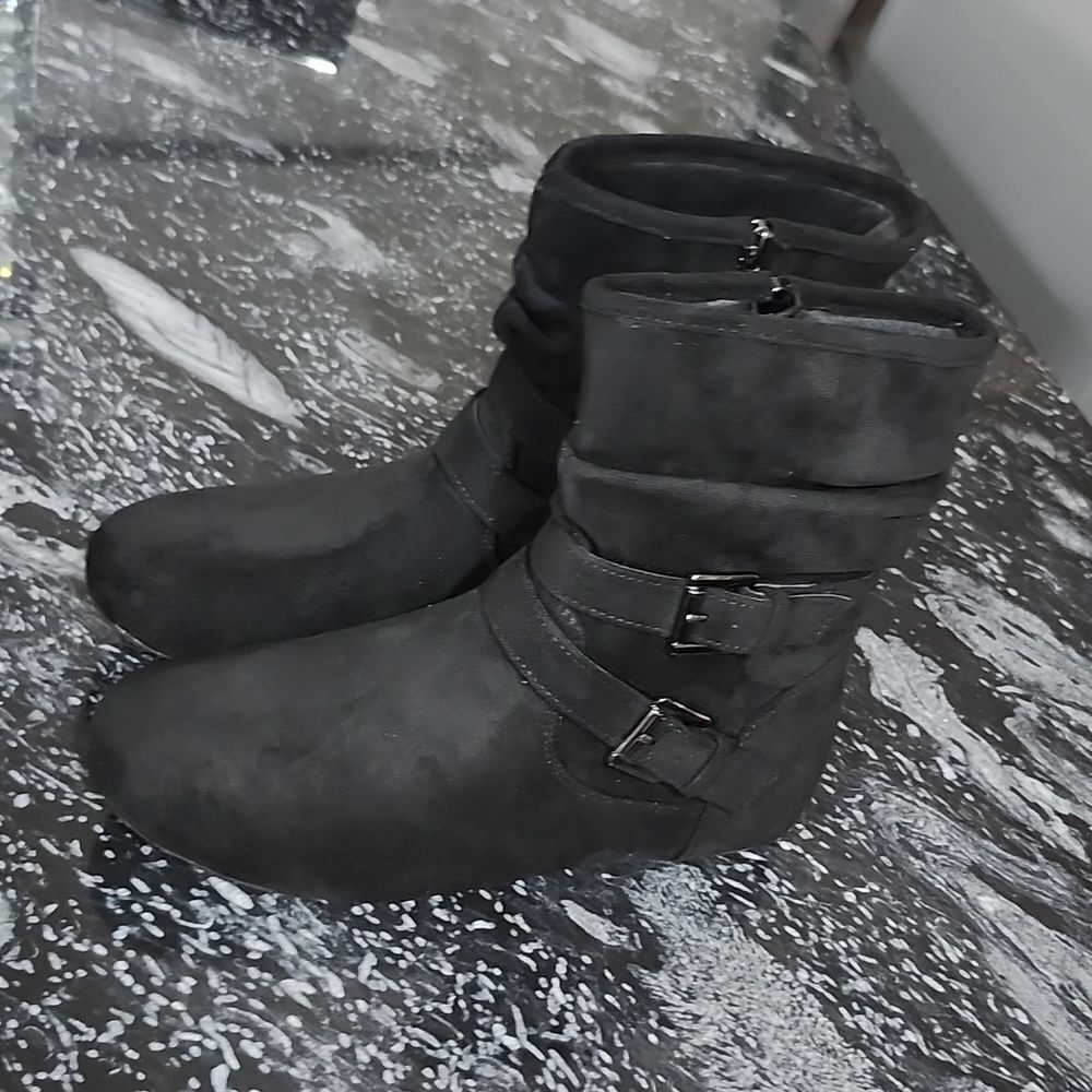 BRAND NEW HERSTYLE LINDELL FLAT HEEL CALF SIDE ZIPPER SLOUCH ANKLE BOOTIES - Picture 7 of 16